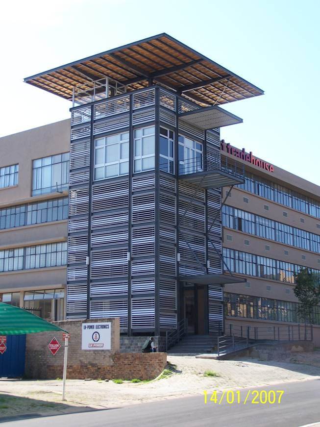 Sinaba Stadium image 5